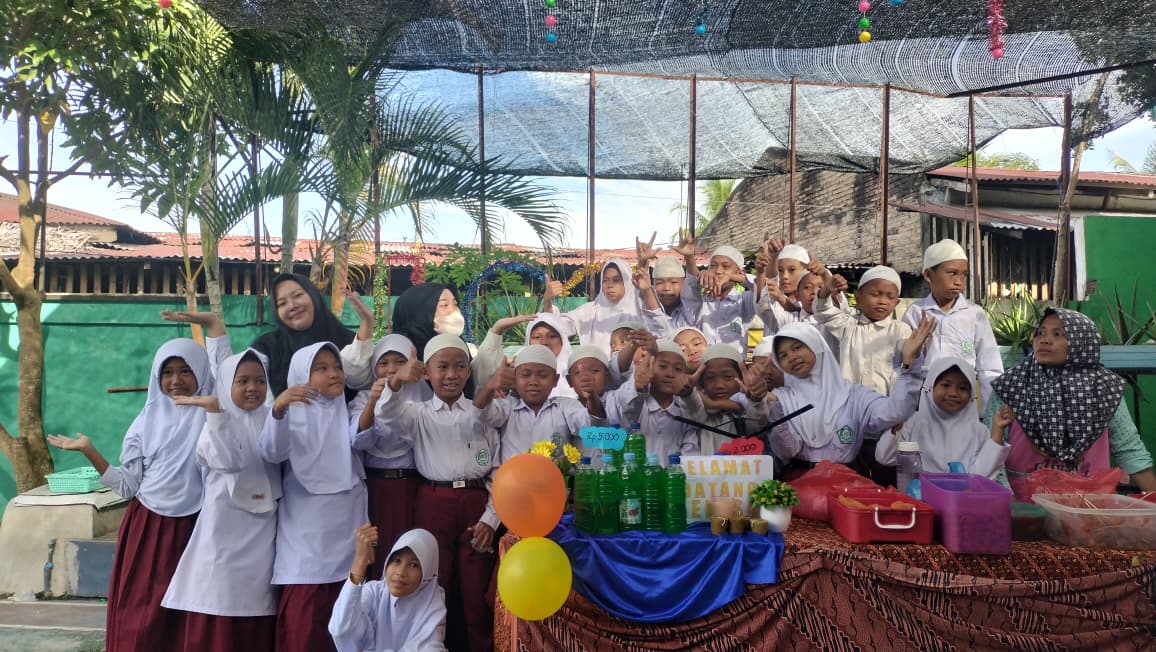 Bazar Ekonomi Kreatif MIN 2 Tebing Tinggi Tanamkan Jiwa Wirausaha Sejak Dini