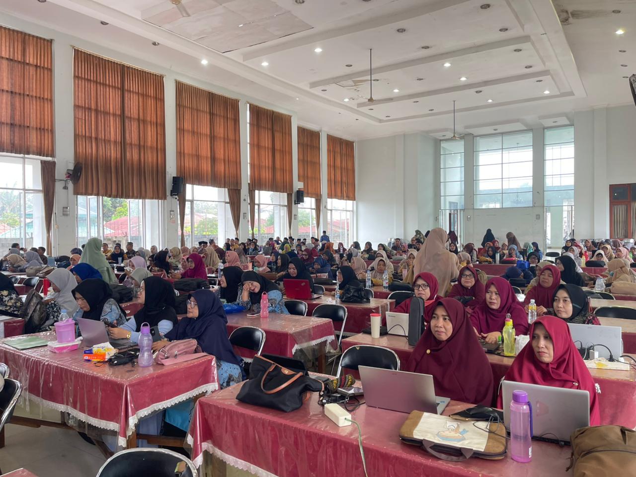 Pengembangan Keprofesian Guru MIN 2 Tebing Tinggi, Wujudkan Pendidik Profesional dan Berkualitas